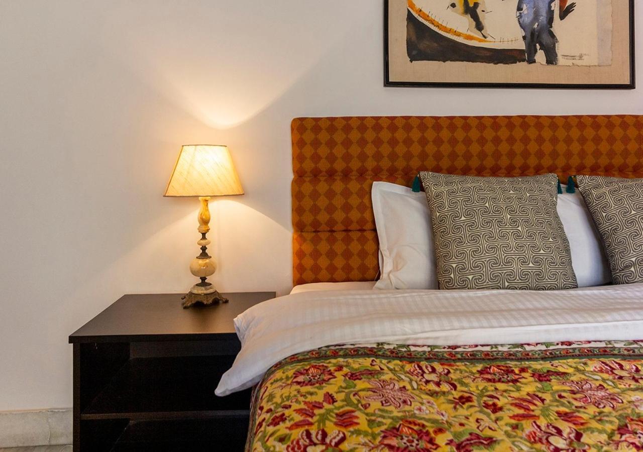 Neelam Bed & Breakfast Calcutta  Esterno foto