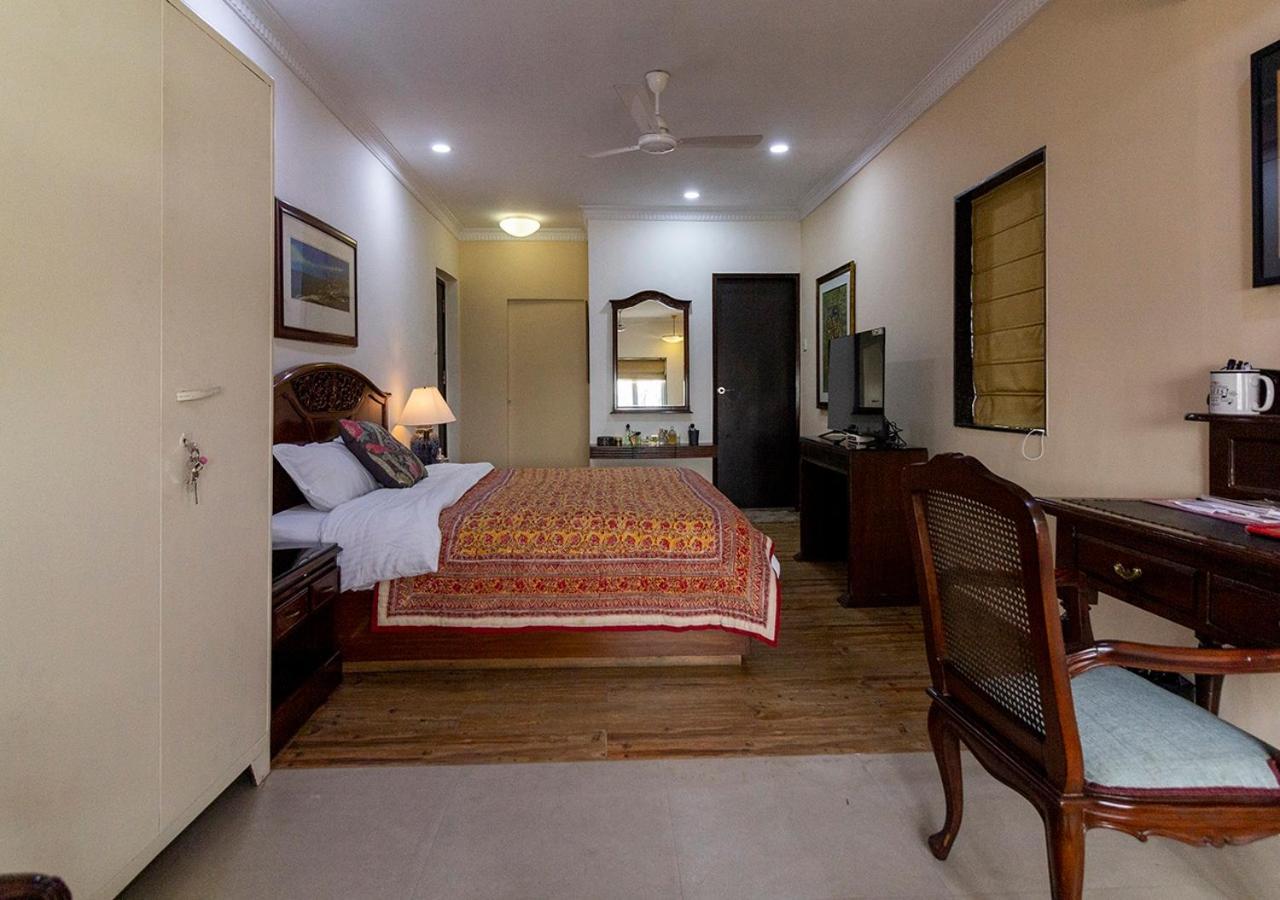 Neelam Bed & Breakfast Calcutta  Esterno foto